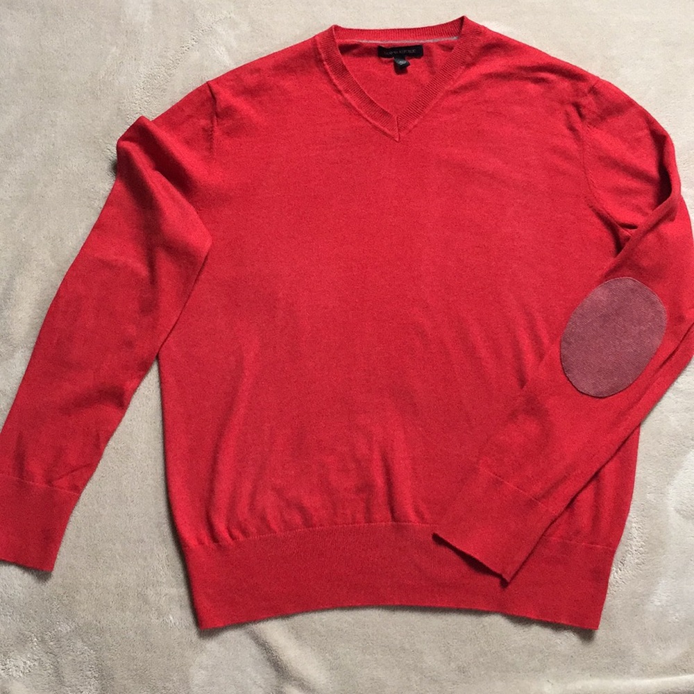Men’s Banana Republic V-Neck Sweater Elbow Patches
